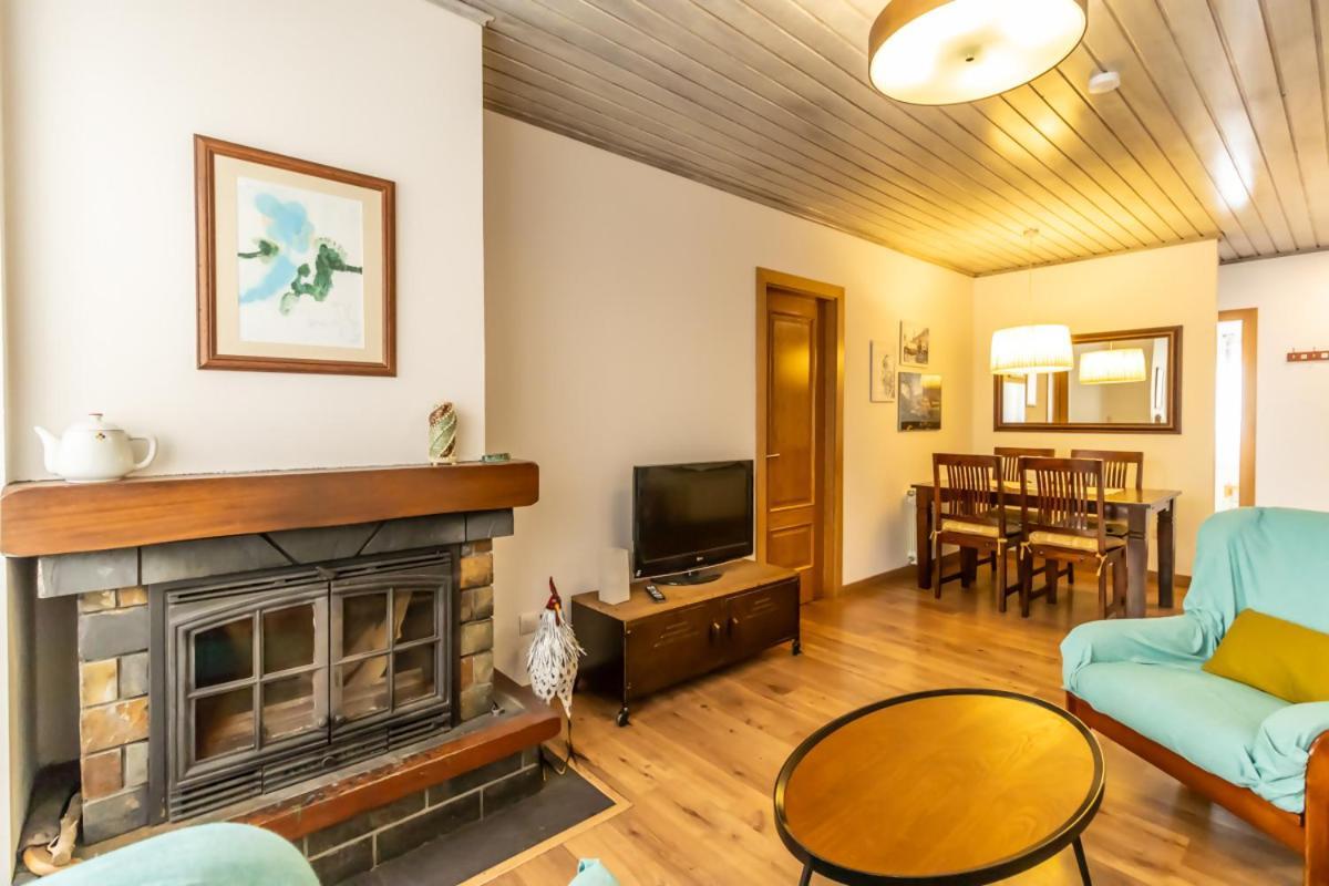 Apartamento San Fabian De Босост Екстериор снимка