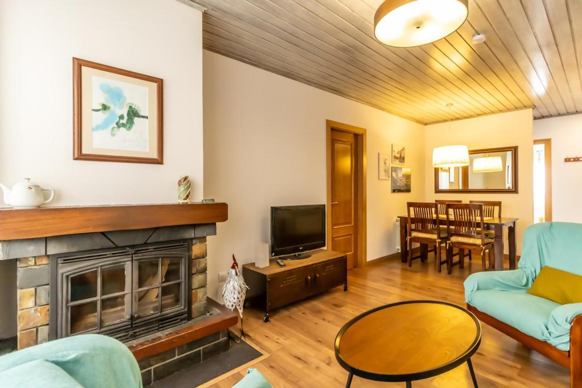 Apartamento San Fabian De Босост Екстериор снимка