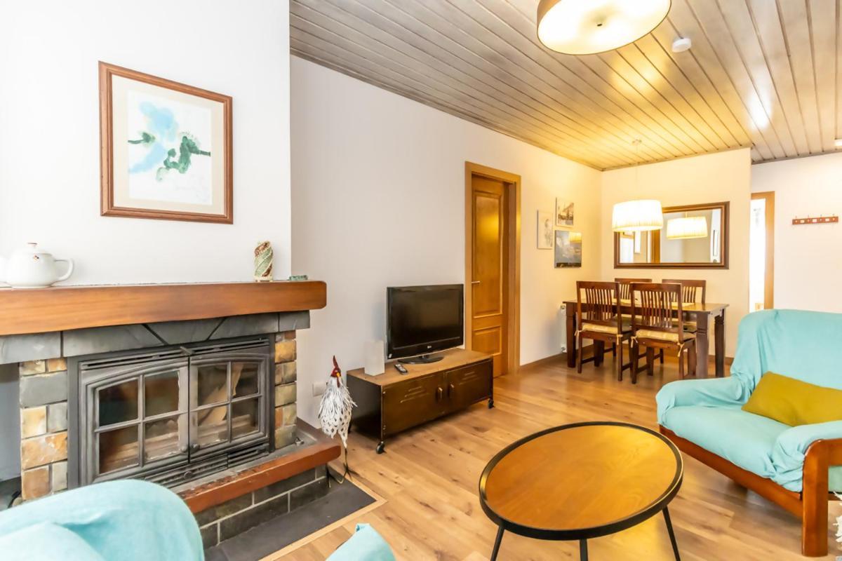 Apartamento San Fabian De Босост Екстериор снимка